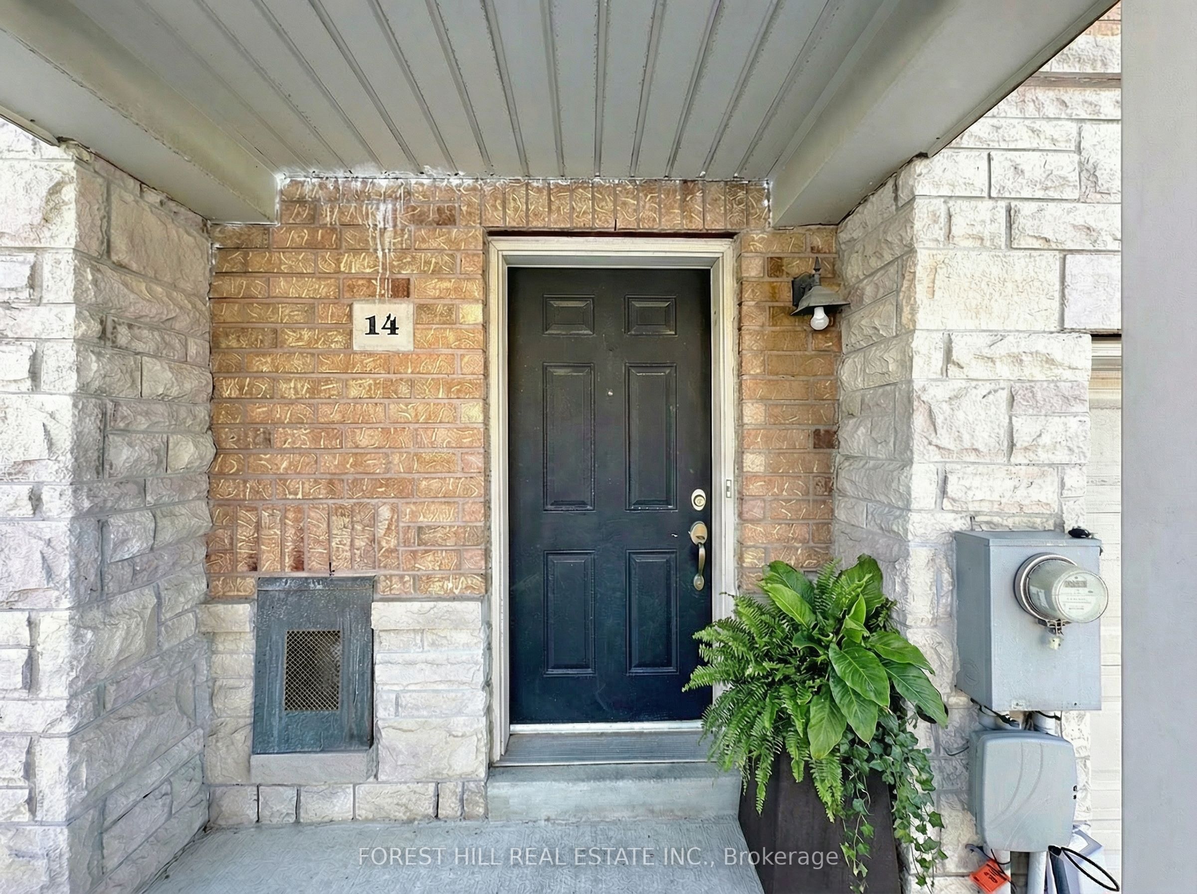 8777 Dufferin Street 14