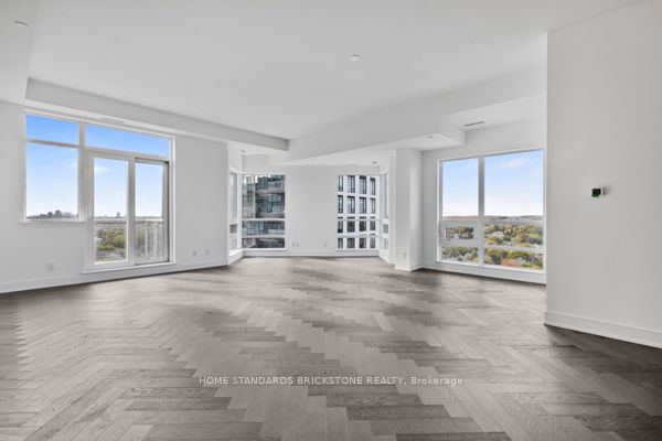 8888 Yonge Street 1301