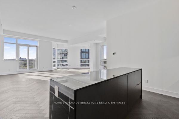 8888 Yonge Street 1301