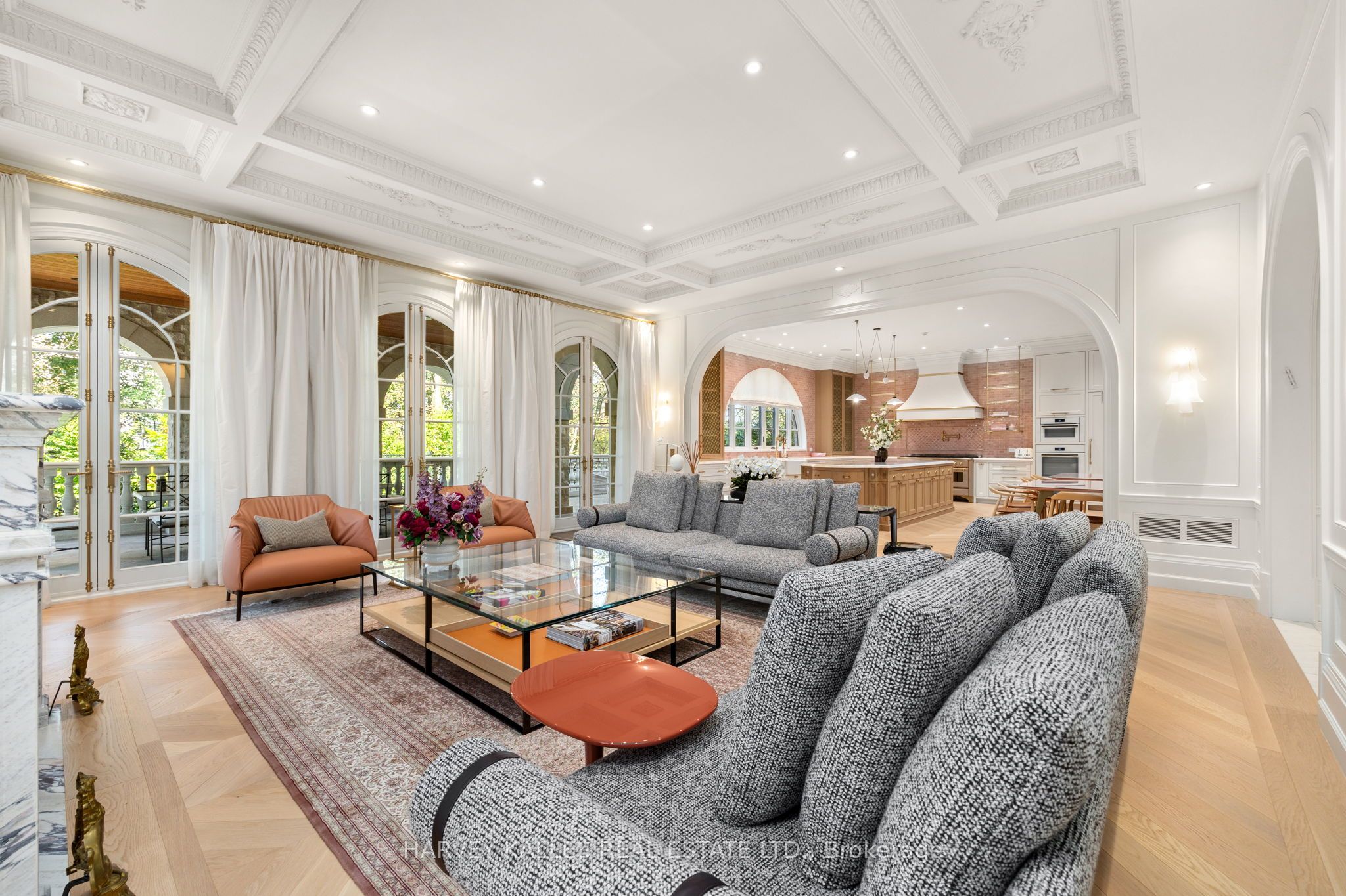 221 Forest Hill Road