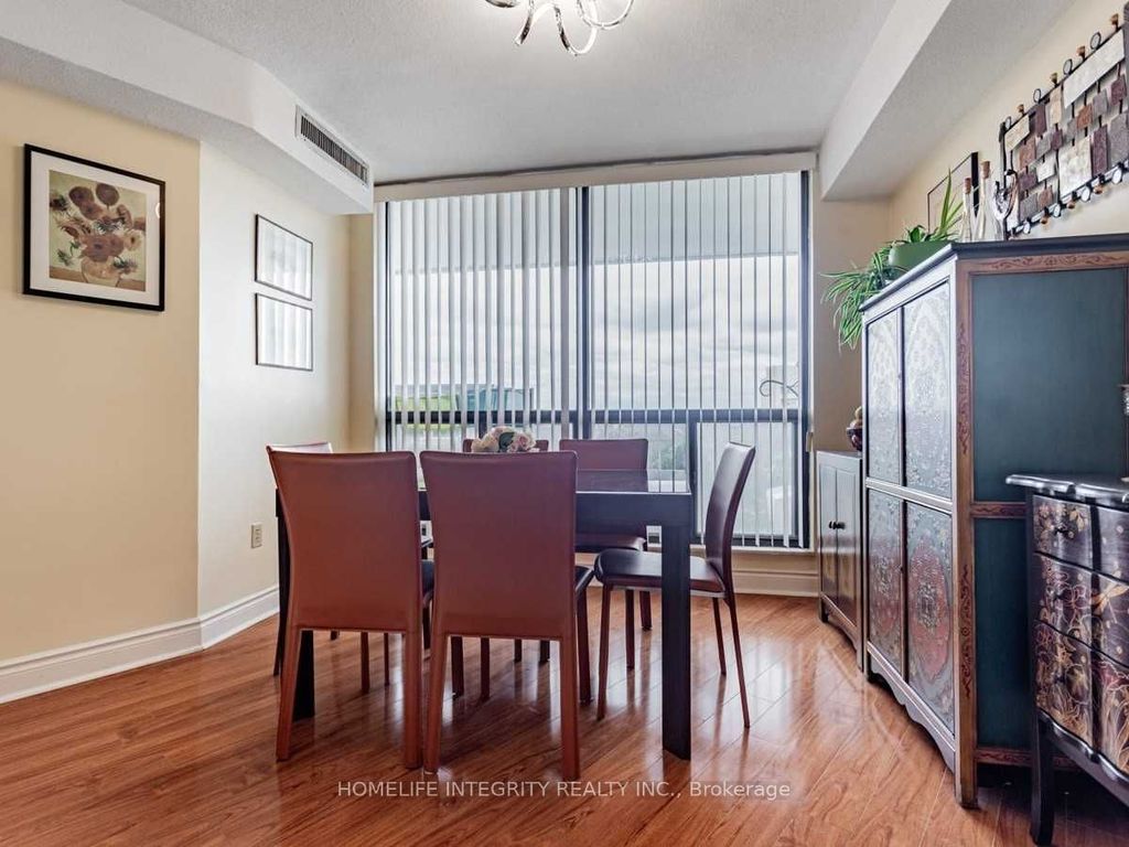 Photo of 150 Neptune Drive #904, Toronto, ON M6A 2Y9 (MLS # C12422418)