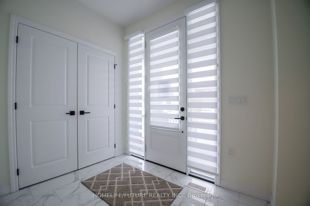 Photo of 225 O'Neil Street, Peterborough, ON K9K 0H5 (MLS # X12851404)