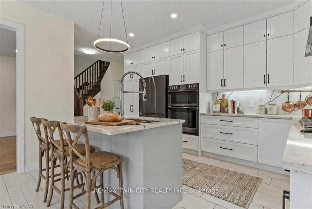 Photo of 352 Chokecherry Crescent, Waterloo, ON N2V 0H1 (MLS # X12697664)