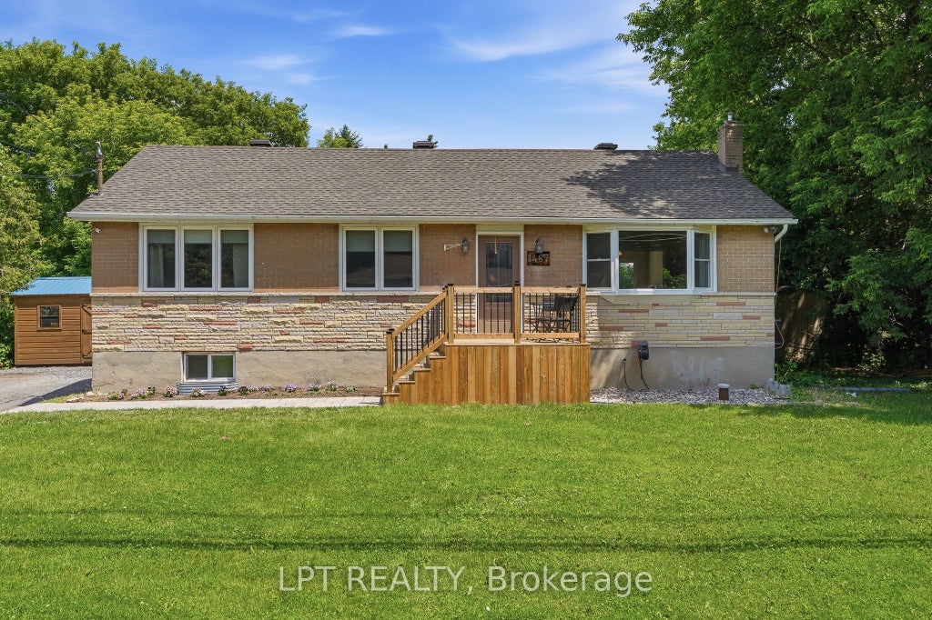 Photo of 1467 Meadow Road N, Greely - Metcalfe - Osgoode - Vernon and Area, ON K4P 1B1 (MLS # X14029022)