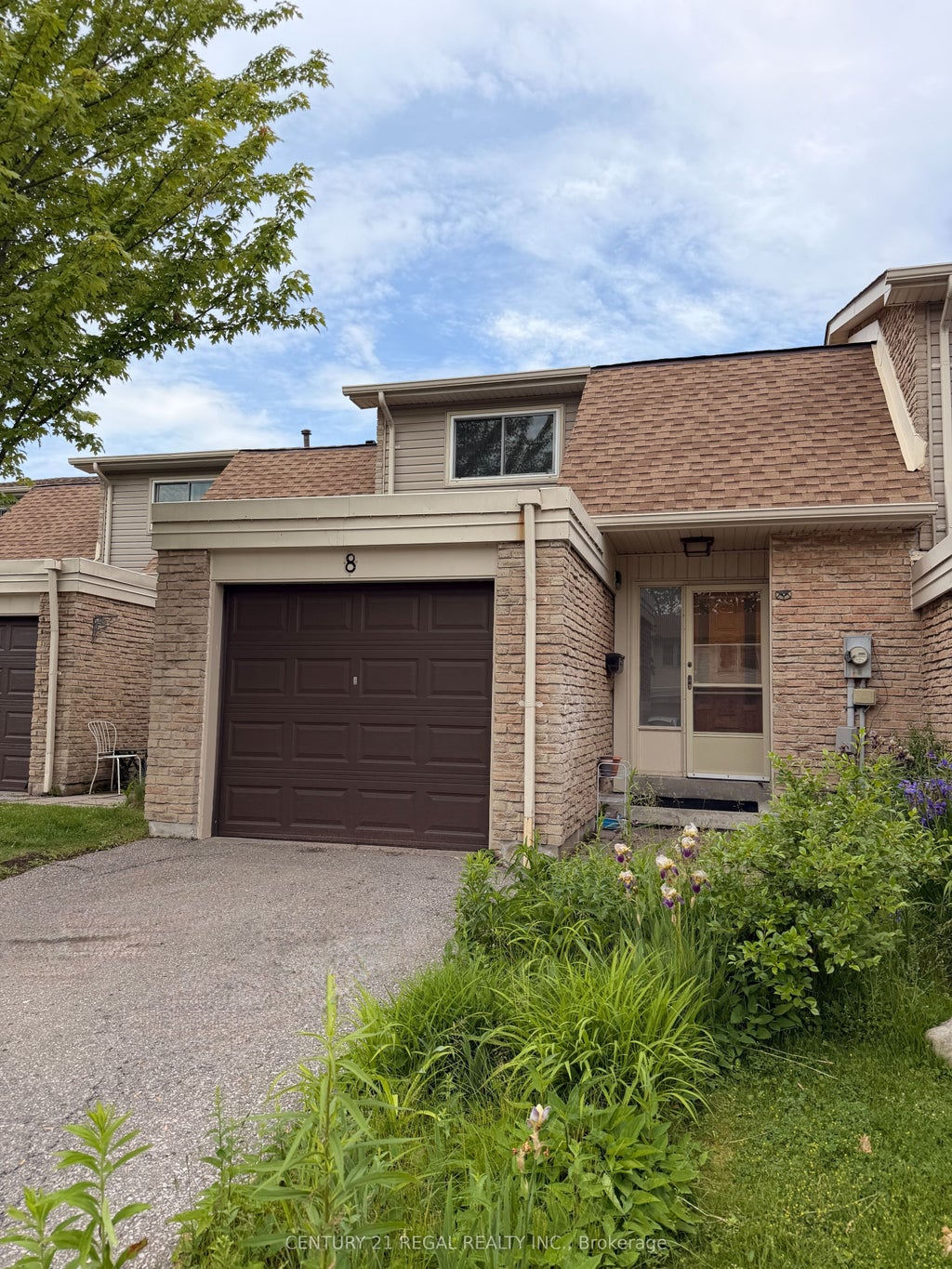 Photo of 8 Chamberlain Court, Ajax, ON L1S 3M7 (MLS # E13595860)