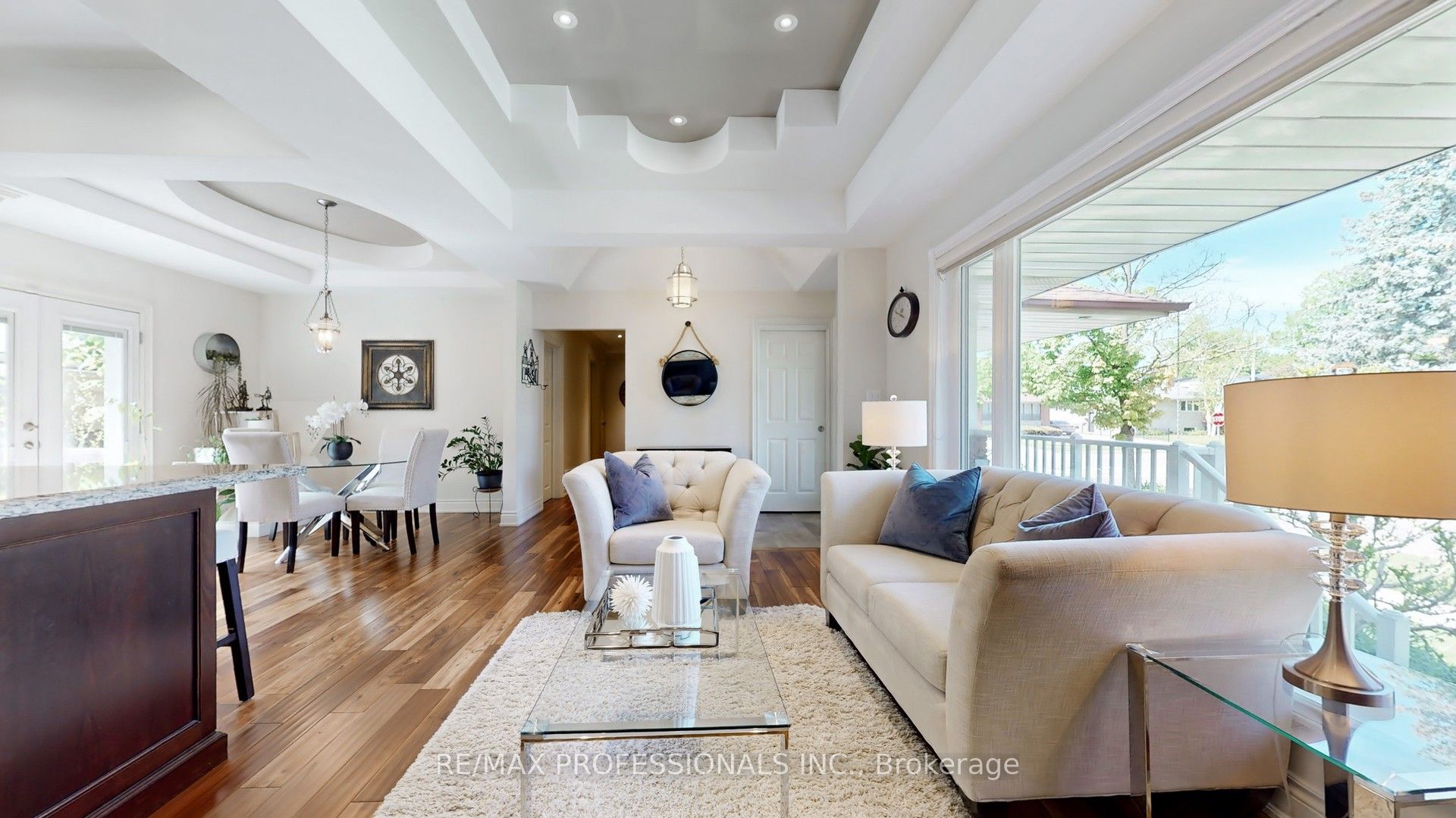 2 Woodpark Road