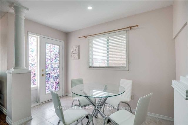 Upper - 548 Garden Walk
