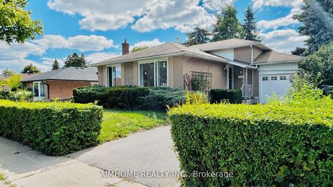 Photo of 19 Sunderland Crescent, Toronto, ON M1H 2V2 (MLS # E12553172)