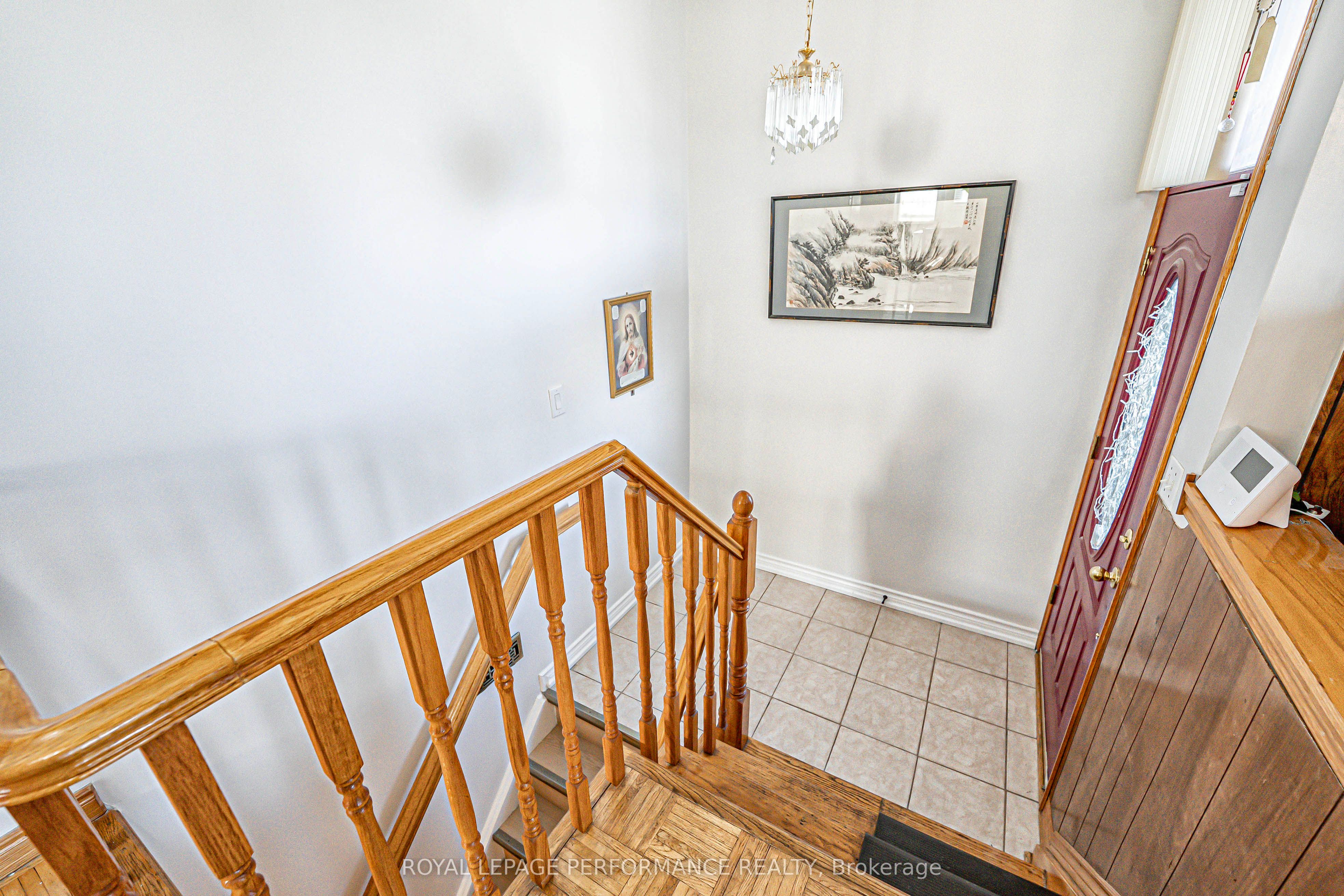 18 Courtwright Road