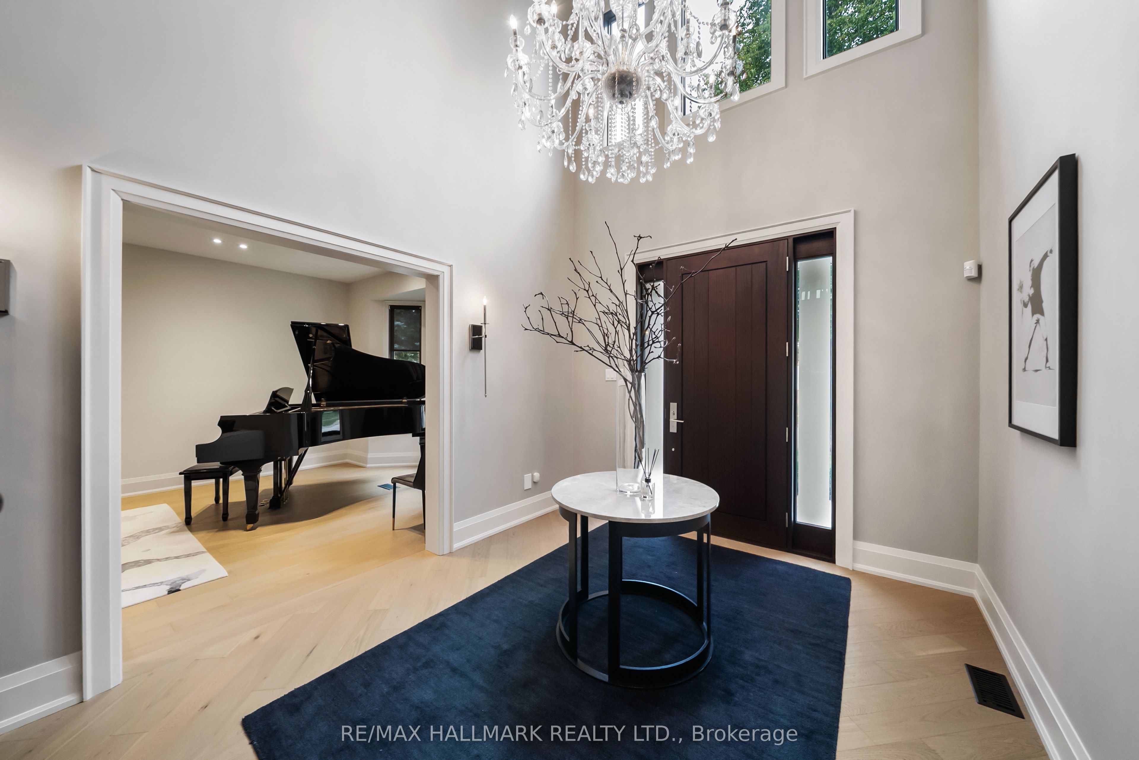 54 Theobalds Circle