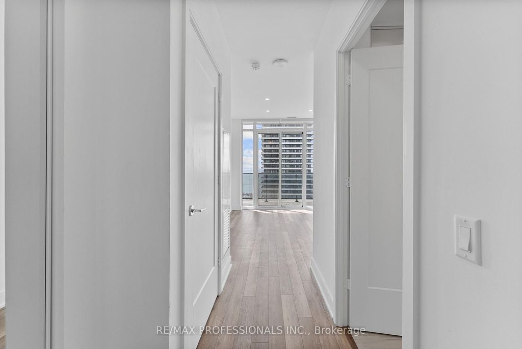 Photo of 70 Annie Craig Drive #5406, Toronto, ON M8V 0G2 (MLS # W12891372)