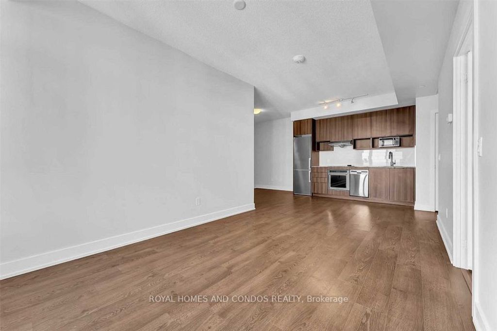 Photo of 7 Mabelle Avenue #706, Toronto, ON M9A 4X7 (MLS # W12513604)