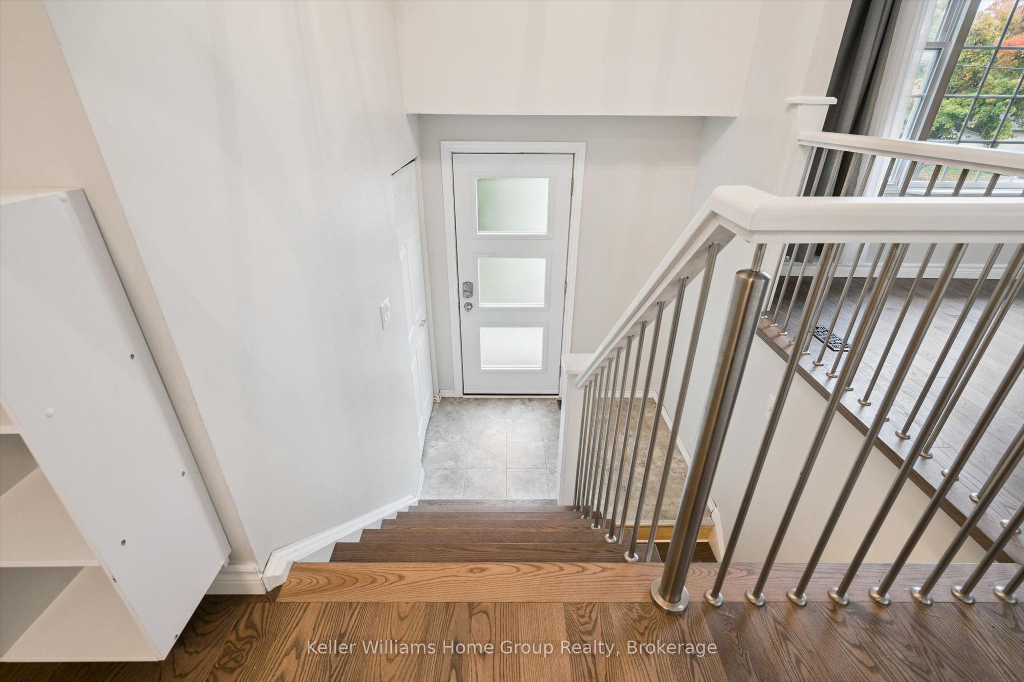 497 Forfar Street E