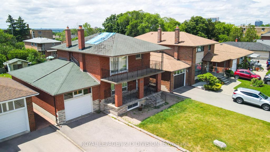 Photo of 20 Macleod Street, Toronto, ON M6L 2M6 (MLS # W12392177)