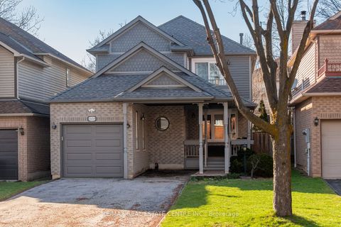 2529 Willowburne Drive Mississauga ON L5M 5E9