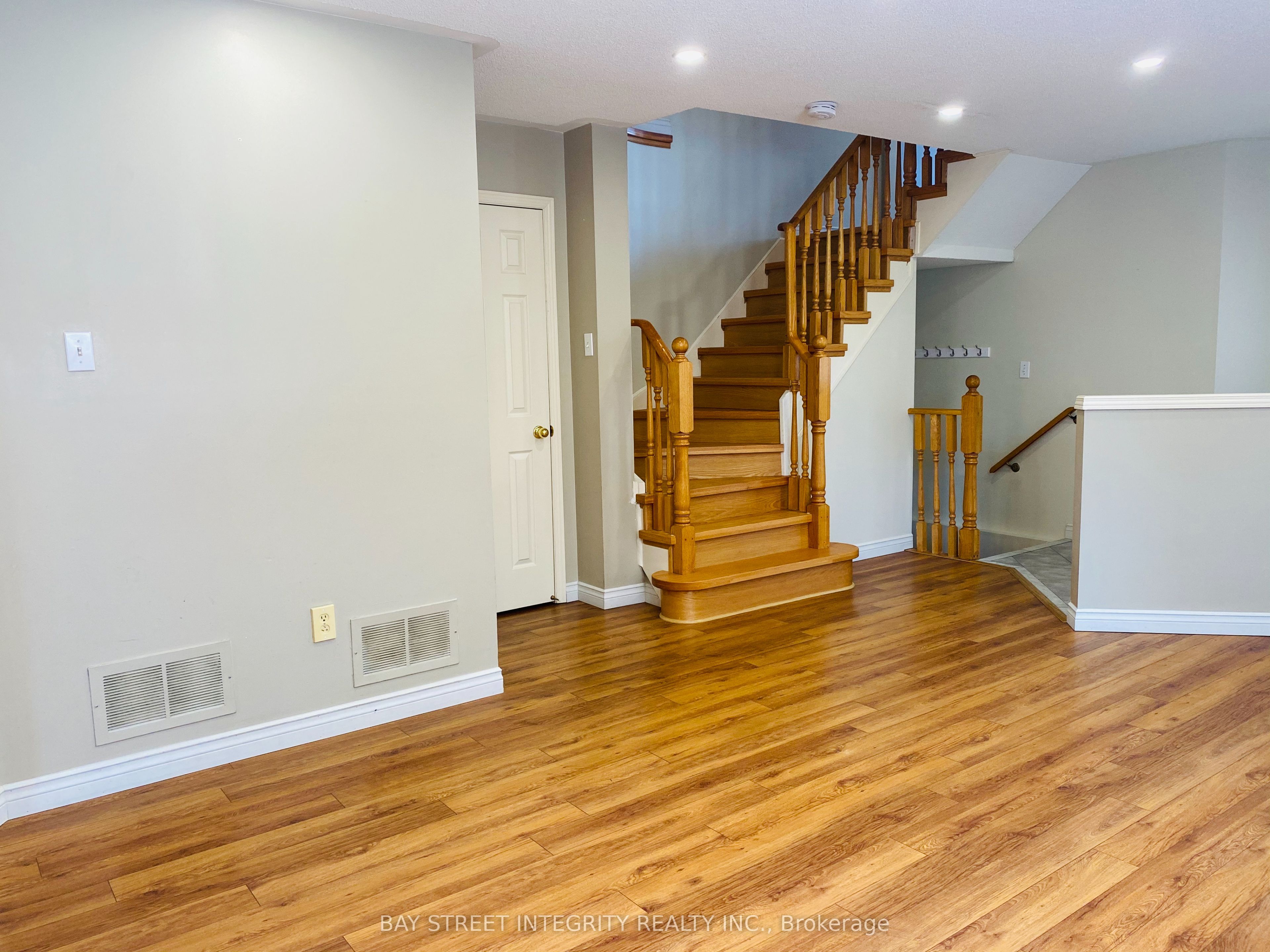 2087 Golden Orchard Trail
