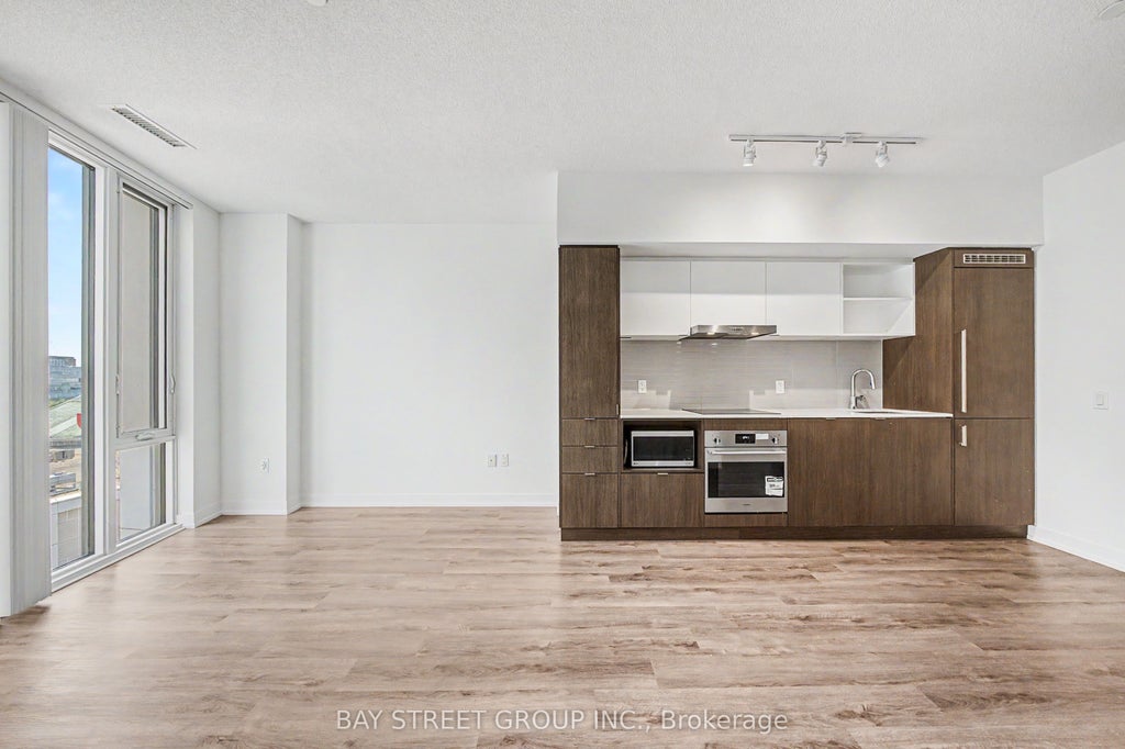 Photo of 138 Downes Street #806, Toronto, ON M5E 0E4 (MLS # C14033832)