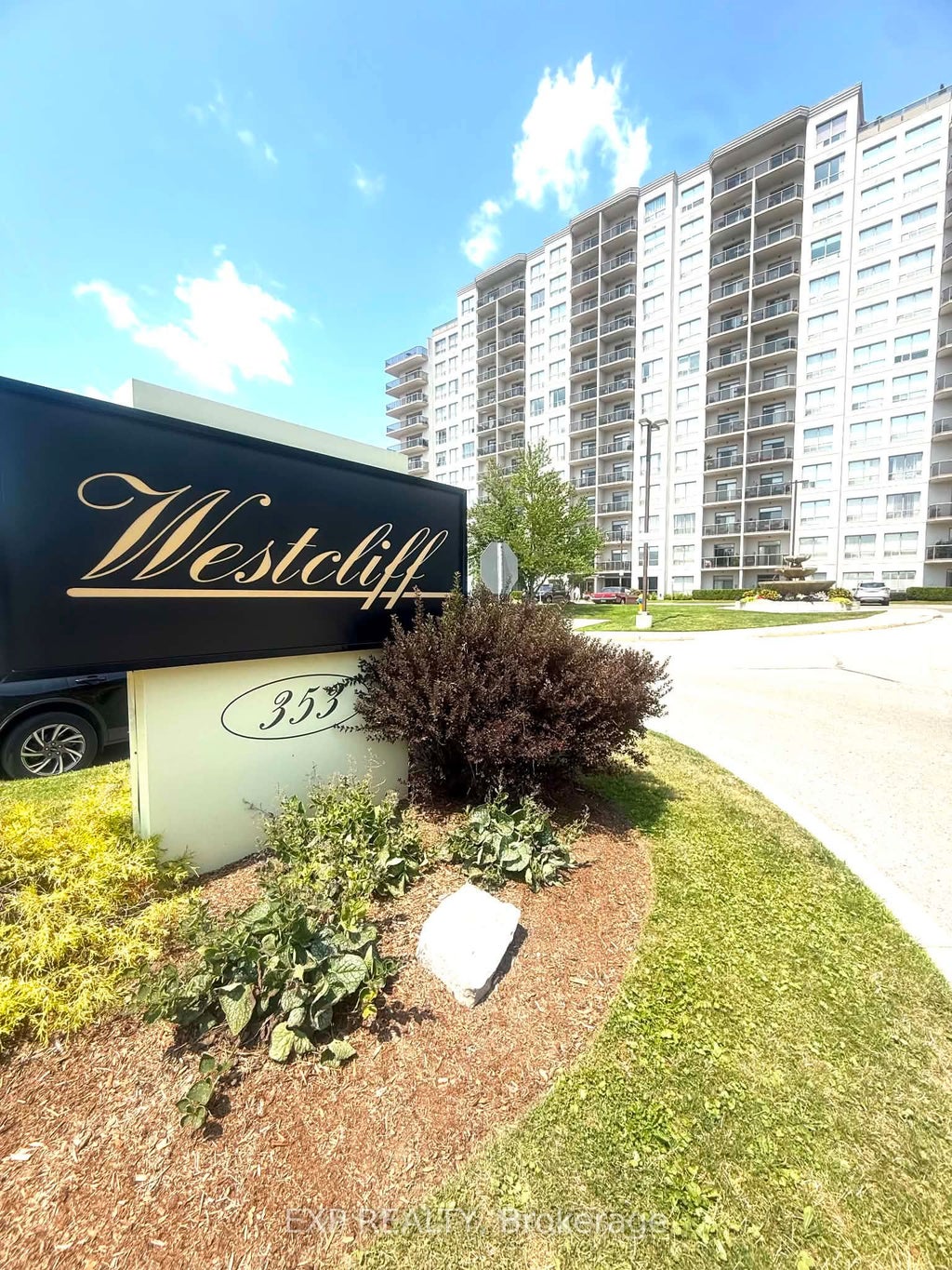 Photo of 353 Commissioners Road W #304, London South, ON N6J 0A3 (MLS # X13660576)