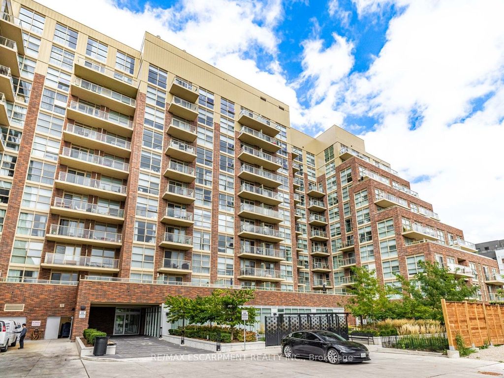 Photo of 1787 St. Clair Avenue W #528, Toronto, ON M6N 0B7 (MLS # W12478254)