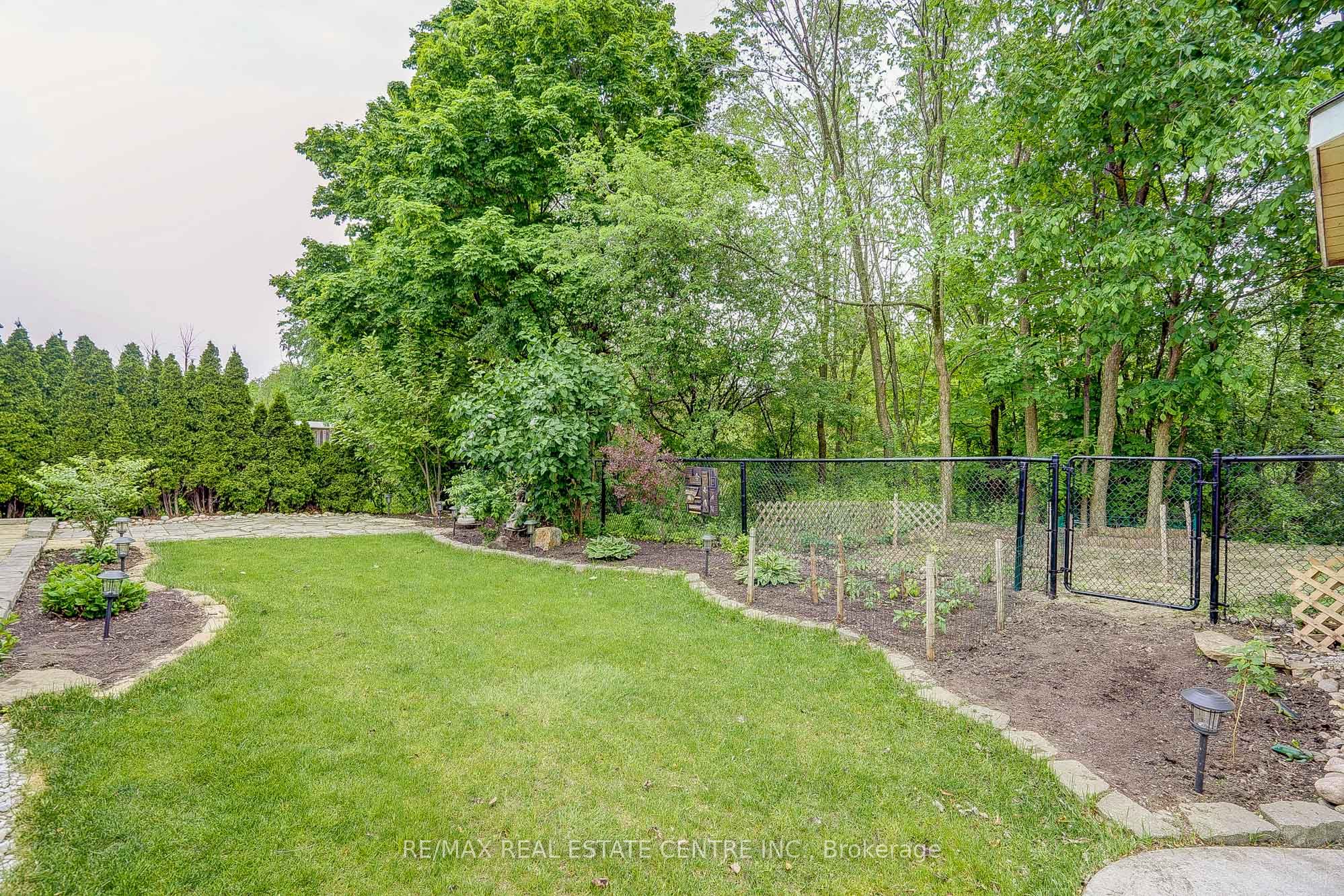 148 Bonistel Crescent