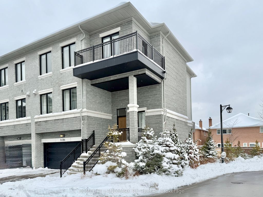 Photo of 386 Highway 7 N/A E #TH 8, Richmond Hill, ON L4B 0G5 (MLS # N12705272)