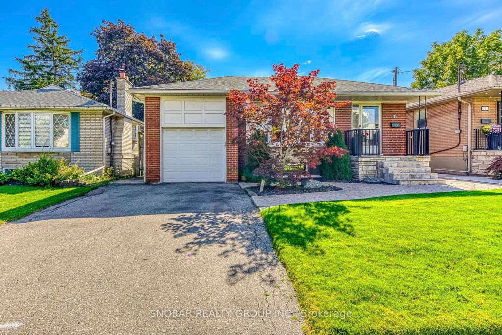 Photo of 7 Northcrest Road, Toronto, ON M9R 1P5 (MLS # W12467326)