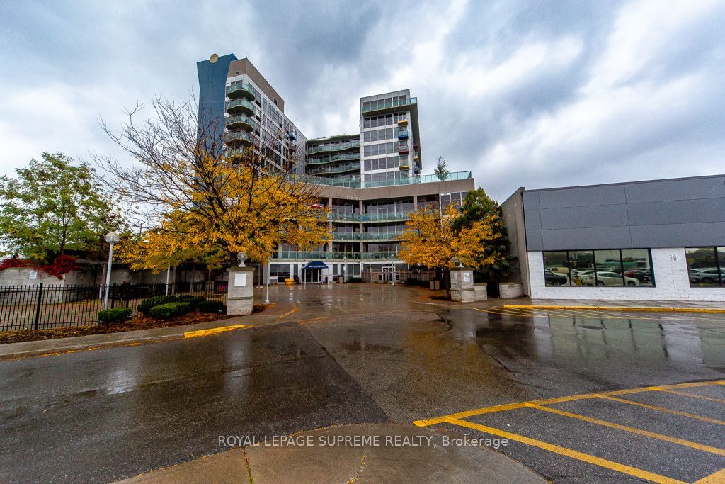 Photo of 1600 Keele Street #706, Toronto, ON M5H 5T5 (MLS # W12635790)