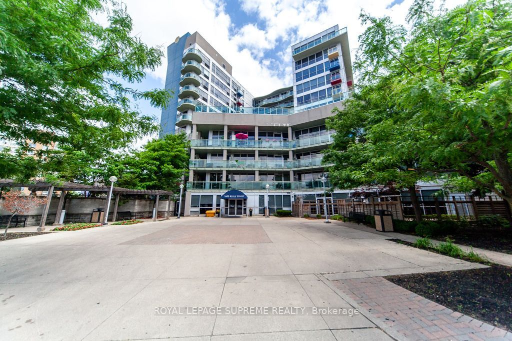 Photo of 1600 Keele Street #706, Toronto, ON M5H 5T5 (MLS # W12635790)