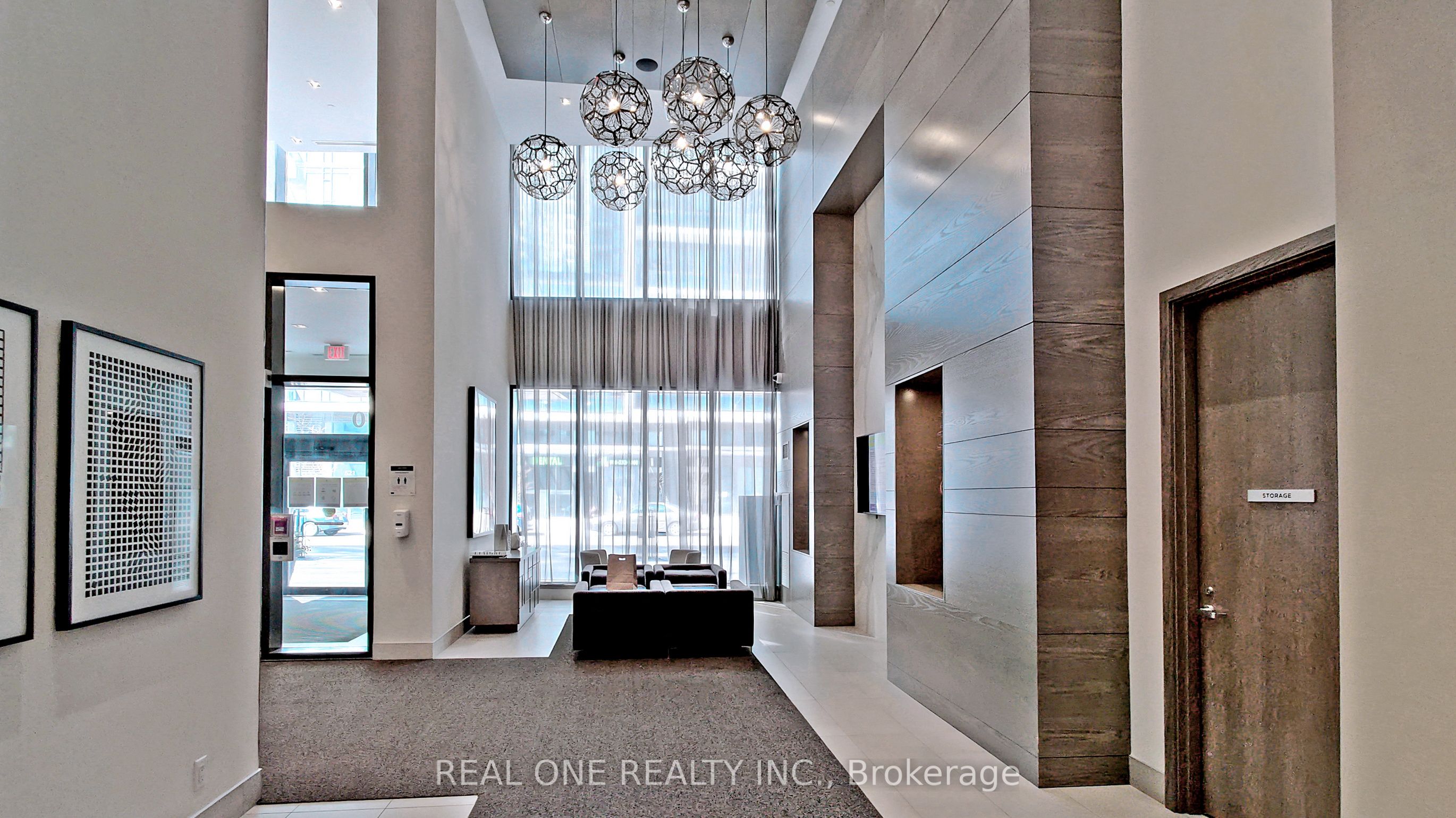 510 Curran Place 2104