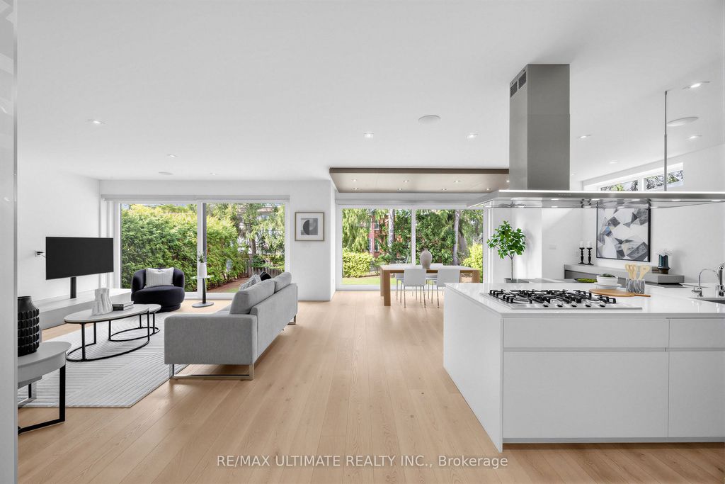 Photo of 52 Burrows Avenue, Toronto, ON M9B 4W7 (MLS # W12989408)