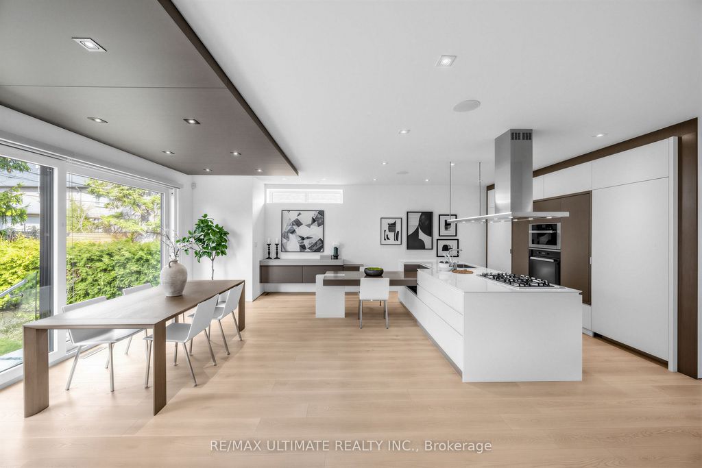 Photo of 52 Burrows Avenue, Toronto, ON M9B 4W7 (MLS # W12989408)