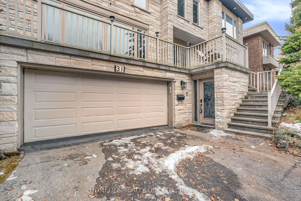 Photo of 31 Bearwood Drive, Toronto, ON M9A 4G5 (MLS # W12736796)