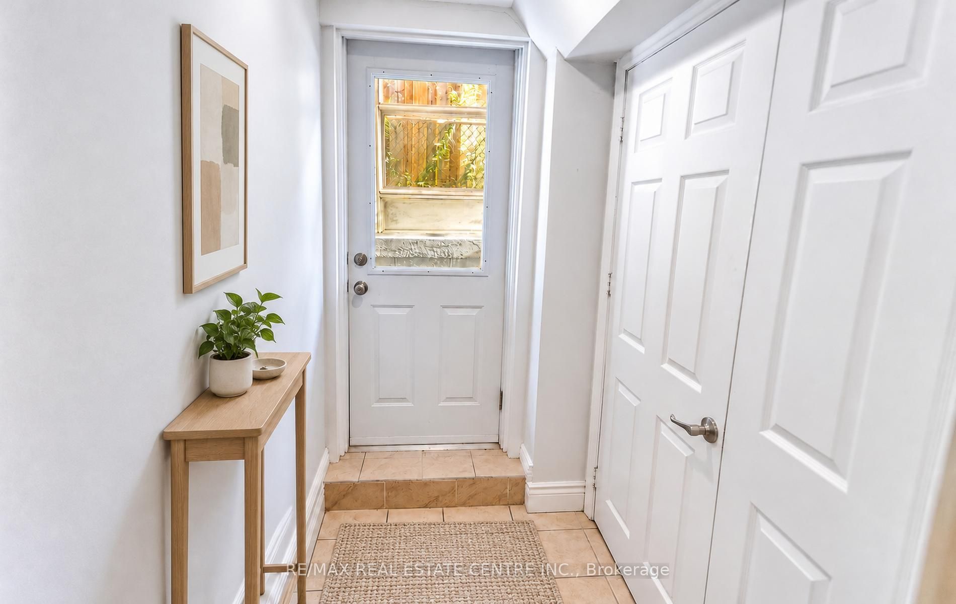 302 Southview Road