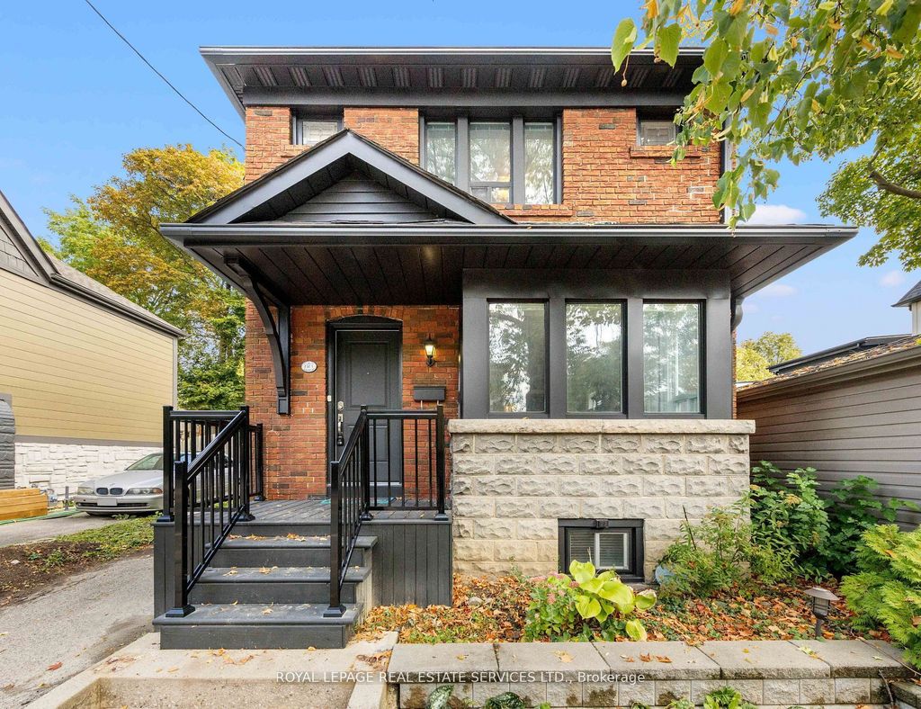 Photo of 1565 Mount Pleasant Road, Toronto, ON M4N 2V4 (MLS # C12452357)