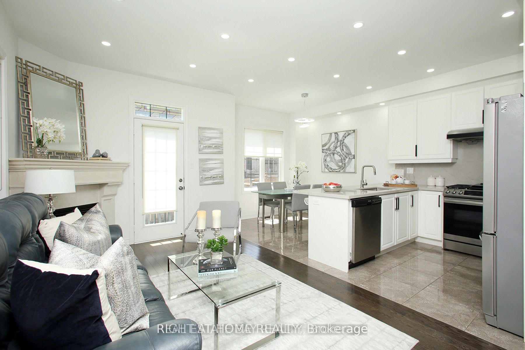 25 Sibella Way