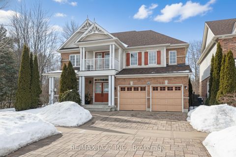 Property photo of 66 fourth avenue, clarington, ON l1e 3k7