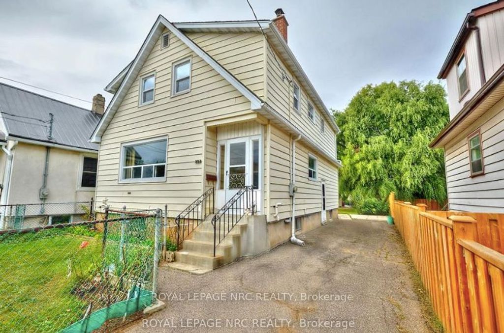 Photo of 223 Niagara Street, St. Catharines, ON L2M 4V3 (MLS # X12697804)