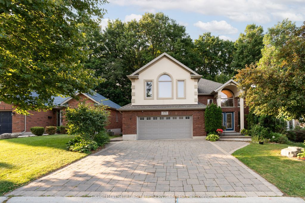 Photo of 131 Forestway Trail, Woodstock, ON N4S 9A7 (MLS # X12655128)