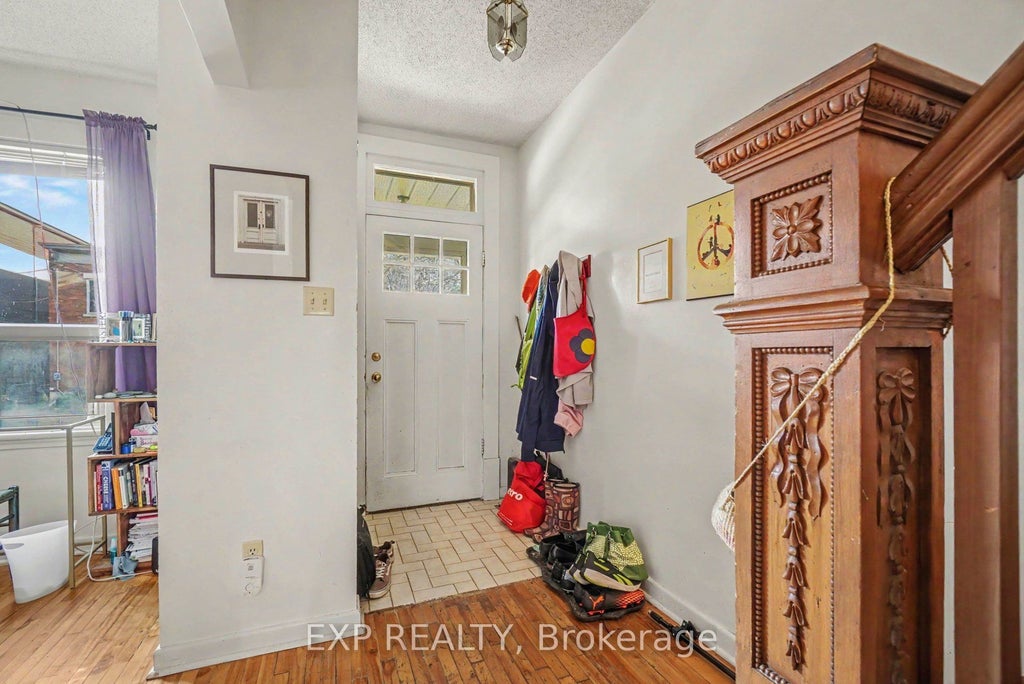 Photo of 107 Hopewell Avenue, Glebe - Ottawa East and Area, ON K1S 2Y9 (MLS # X13807492)