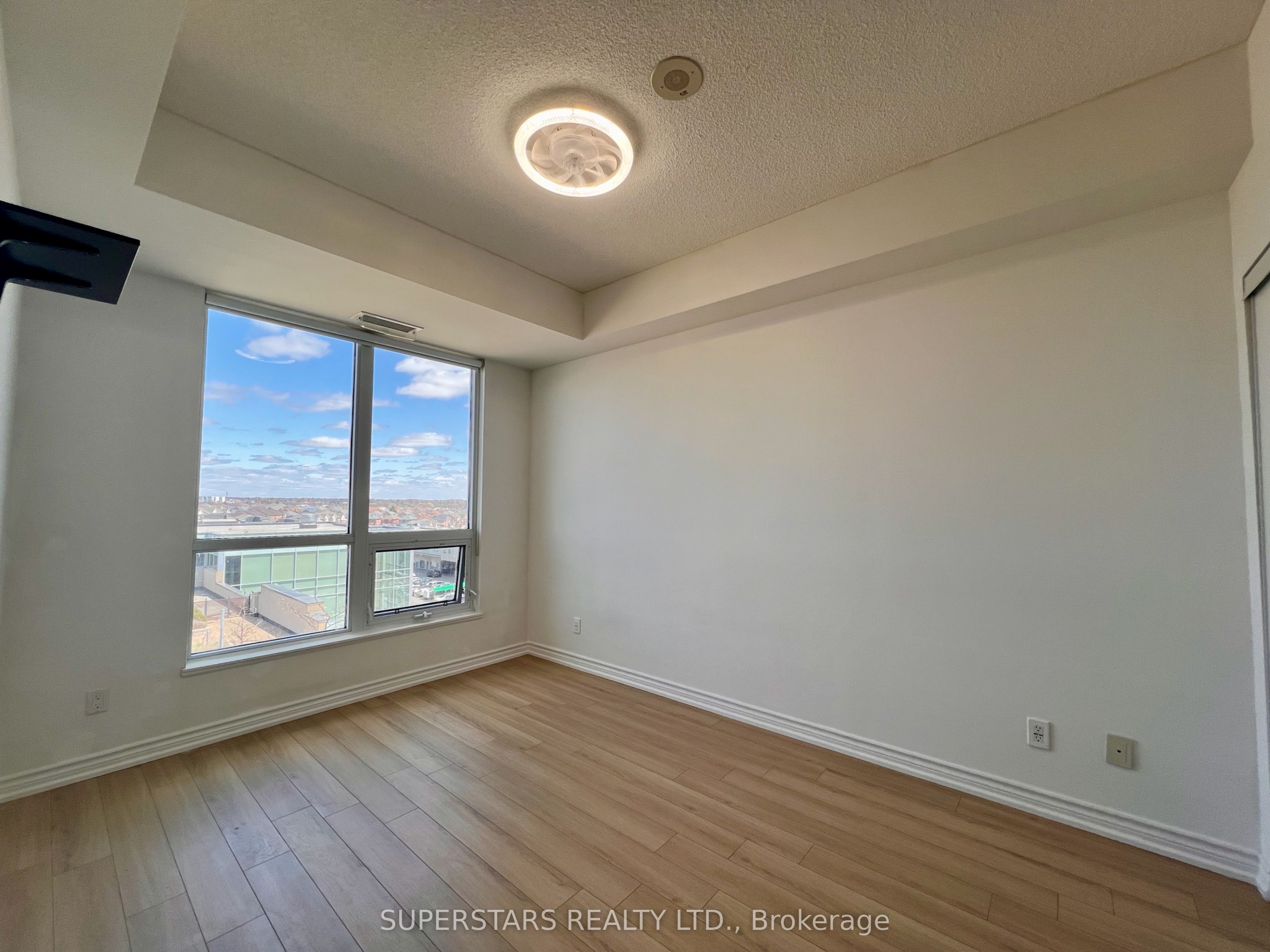 8323 Kennedy Road 725
