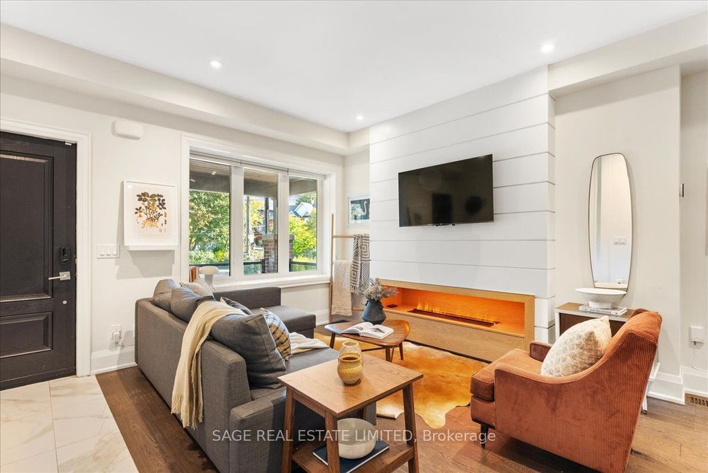 Photo of 324 Beech Avenue, Toronto, ON M4E 3J3 (MLS # E12529742)