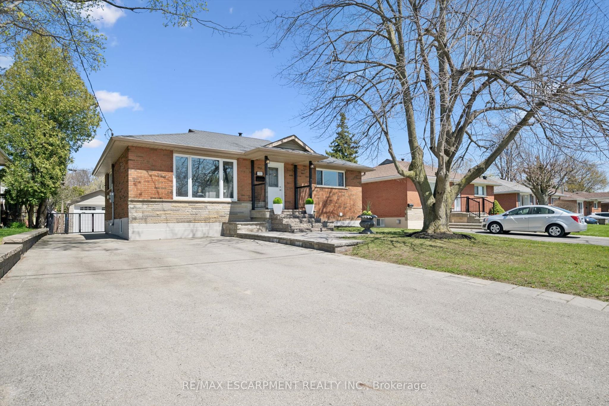 1311 Royal Drive