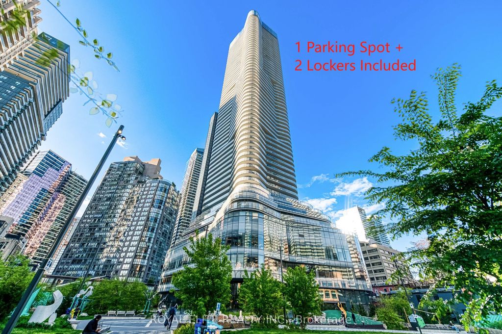 Photo of 11 Wellesley Street W #612, Toronto, ON M4Y 0G4 (MLS # C12596404)