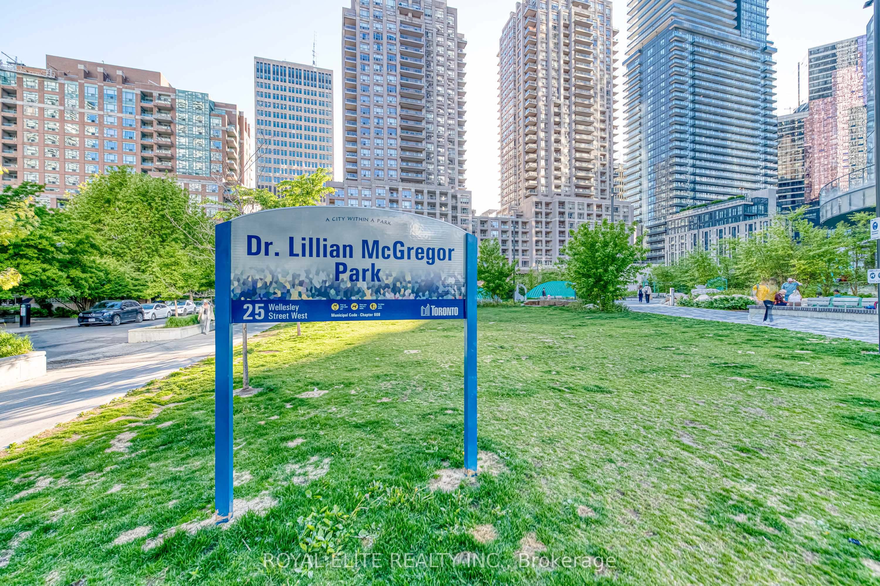 11 Wellesley Street W 612