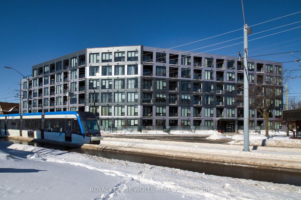 Photo of 690 King Street W #101, Waterloo, ON N2H 5L8 (MLS # X12765568)