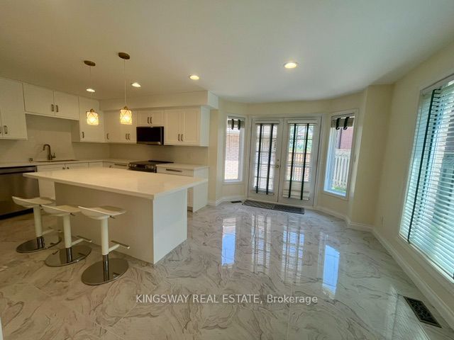 4040 Lookout Court