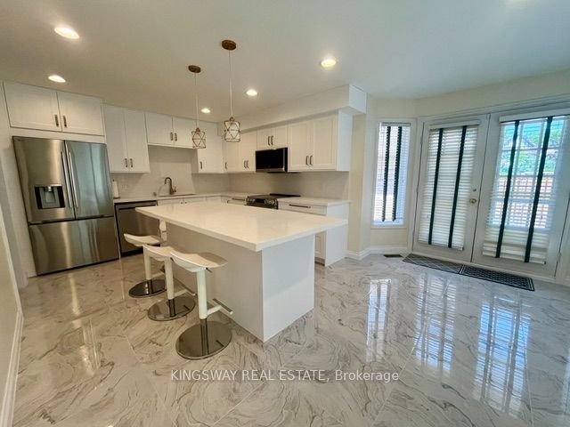 4040 Lookout Court