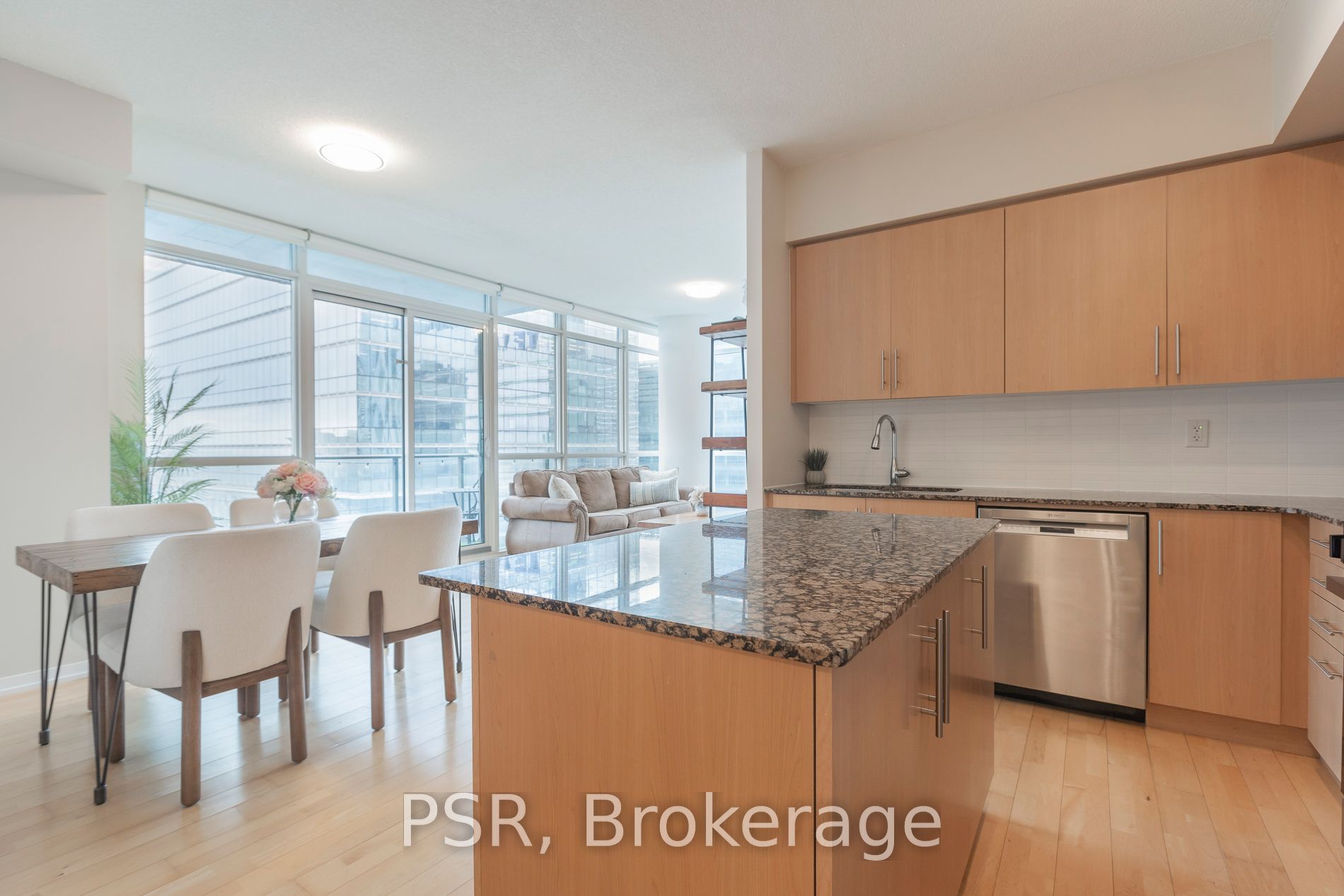 55 Bremner Boulevard 3101