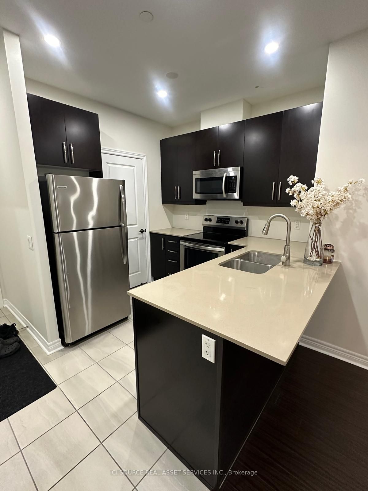 7325 Markham Road 112