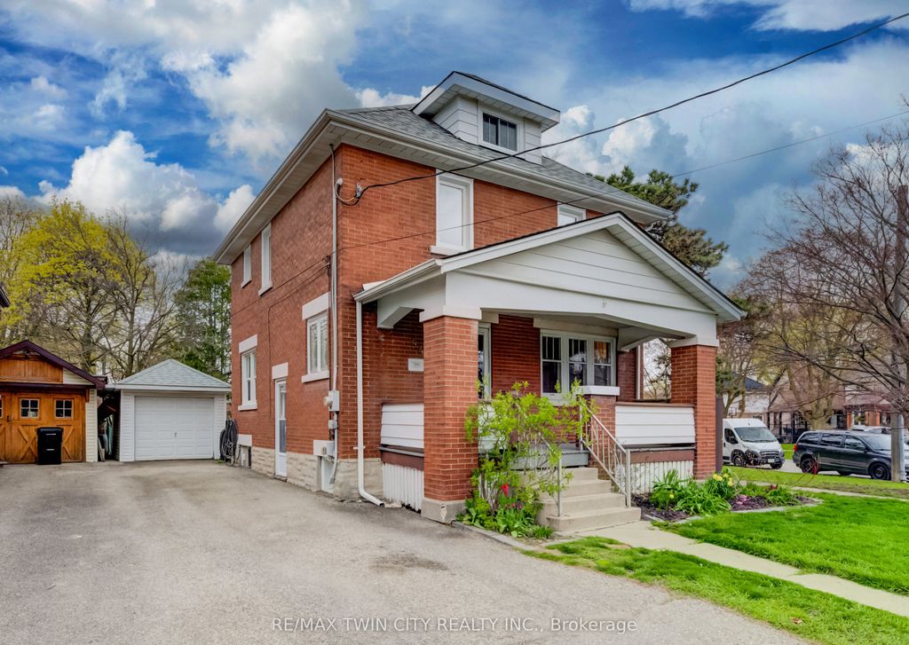 Photo of 94 Stirling Avenue N, Kitchener, ON N2H 3G7 (MLS # X13086826)